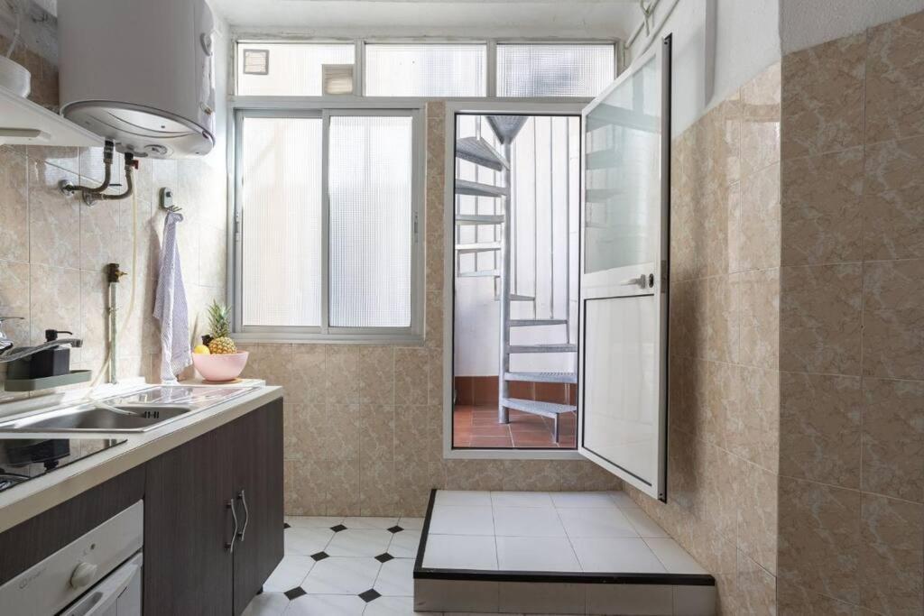 Appartement Large Private Terrace 2 Bedroom *